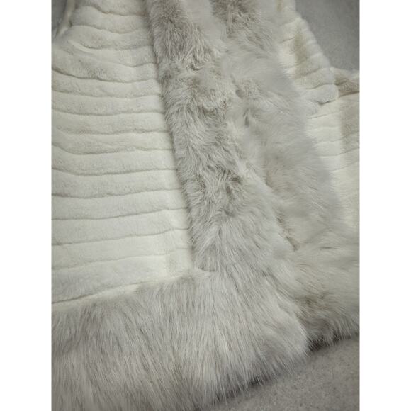 Kaleidoscope Faux Fur Vest Ivory Soft Womens One Size - Picture 2 of 7